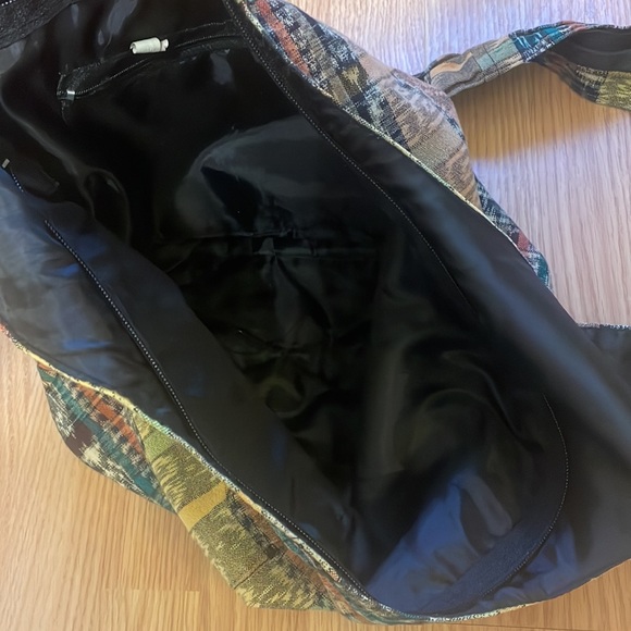 Shoulder bag - Picture 2 of 3